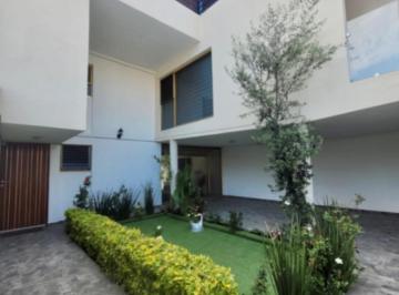 1 · Casa Amueblada en Los Arcos Querétaro! 4 Recámaras, Cuarto de Servicio y Roof Garden