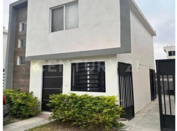 Casa · 105m² · 3 Recámaras · 1 Estacionamiento · Casa en Venta en Col. Asturias Residencial en Apodaca, Nuevo Leon