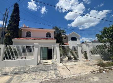 Casa de 5 habitaciones, Mérida · Exclusiva Casa Amueblada con Piscina en El Norte de Mérida Cerca de Altabrisa Espacios Para Oficina