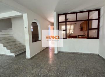 Casa · 135m² · 3 Recámaras · 2 Estacionamientos · Casa - Supermanzana 50