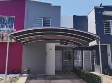 Casa de 3 habitaciones, Zapopan · Casa en Renta en Parques de Tesistán