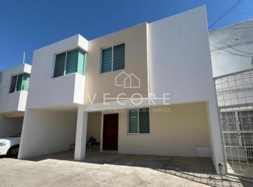 Departamento compartido de 2 habitaciones, Guadalajara · Se Renta Cuarto en Casa Para Compartir, Solo Mujeres
