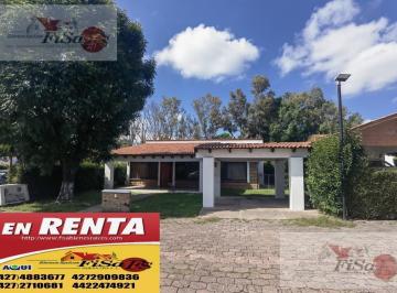 Casa · 235m² · 3 Recámaras · 2 Estacionamientos · Renta Casa San Gil - 1 Piso - Previa Cita (Precio Es Mas Mantenimiento)