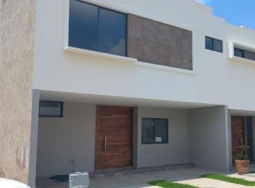 Casa de 3 habitaciones, Zapopan · Casa en Venta Soare