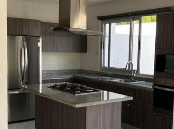Casa de 4 habitaciones, Benito Juárez · Casa con 4 Recámaras en Venta en Aqua Residencial