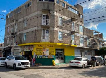 Edificio , León · Edificio de 4 Niveles en Venta en Echeveste