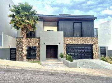 Casa de 4 habitaciones, Chihuahua · Casa en Renta 344 m² Bosques de San Francisco $70