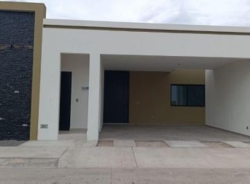 Casa de 3 habitaciones, Durango · Casa de un Piso con 200 m² en Venta en Sta. Rosa Residencial, Zona del Mezquital, Dgo.