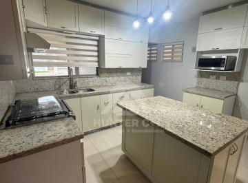 Casa de 3 habitaciones, Saltillo · Casa en Venta en Residencial Las Misiones