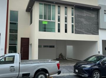 Casa en condominio de 4 habitaciones, Santiago · Casa Nueva Privada Nogales