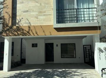 Casa de 3 habitaciones, García · Hermosa Casa en Renta en Dominio Cumbres