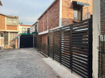 Casa de 4 habitaciones, Cuernavaca · Casa Sola en El Corazón de Cuernavaca