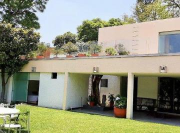 Casa · 656m² · 3 Recámaras · 3 Estacionamientos · Casa en 1 Sola Planta en Renta en San Angel