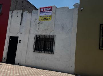 Casa de 5 habitaciones, Guadalajara · Casa Para Remodelar en Zona Residencial