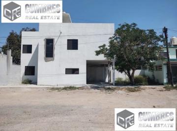 Casa · 205m² · 3 Recámaras · 3 Estacionamientos · Casa - Hipódromo