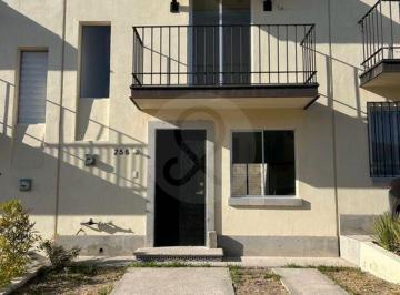 Casa · 78m² · 2 recámaras · 2 estacionamientos · Casa en Renta en Pueblo Alista