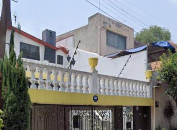 Casa de 3 habitaciones, Atizapán de Zaragoza · Amplia y Comoda Casa de Recuperacion Bancaria, Muy Cerca de Supermercados y Centros Comerciales
