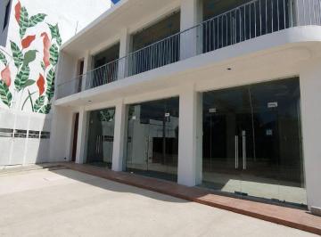 Local comercial , Puerto Vallarta · Locales Sobre Av Nuevos en Plaza Poetas.