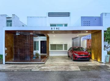 Casa · 169m² · 3 Recámaras · 2 Estacionamientos · Casa Amueblada en Renta en Santa Fe 1a Etapa