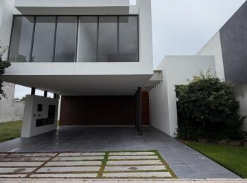 Casa · 380m² · 3 Recámaras · Casa - Tierraverde (Hábitat Gran Clase)