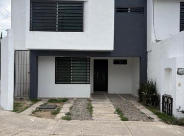 Casa de 3 habitaciones, León · Real de Los Murales Casa en Venta Leon Gto