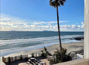 Departamento · 76m² · 1 Recámara · 1 Estacionamiento · Condo en Venta Frente de La Playa en Baja California