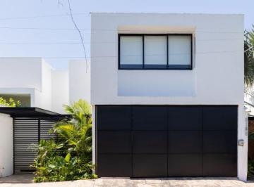 Casa de 3 habitaciones, Mérida · Casa en Venta en Merida, Yucatan en Montebello