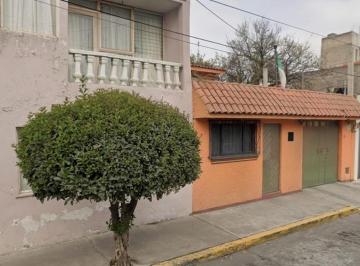 Casa de 3 habitaciones, Iztacalco · Venta de Casa en Colonia Joventino Rosas Iztacalco Cdmx