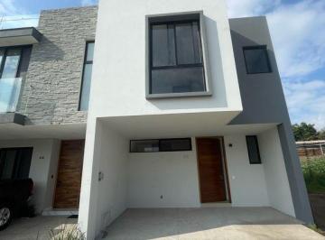 Casa en condominio · 178m² · 3 Recámaras · 2 Estacionamientos · Casa en Venta en Zoi
