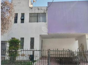Casa de 5 habitaciones, Zapopan · Zapopan Centro - Vicente Guerrero