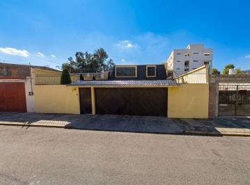 Casa de 3 habitaciones, Toluca · Casa en Venta de Gaantia Bancaria