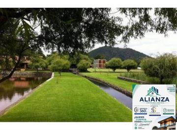 Rancho · 34850m² · 5 Recámaras · 20 Estacionamientos · Venta de Rancho en La Marquesa