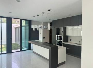 Casa en condominio de 3 habitaciones, Zapopan · Casa en Venta en Puerta Plata