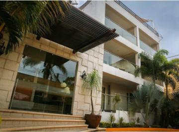 Departamento · 1340m² · 14 Recámaras · 20 Estacionamientos · Un Hotel con Alma, un Negocio con Futuro