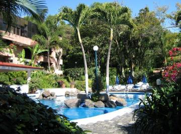 Departamento · 284m² · 3 Recámaras · 2 Estacionamientos · Pent - House en Venta Acapatzingo