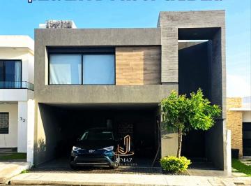 Casa de 3 habitaciones, Alvarado · ¡Hermosa Casa con Roof Garden en Lomas de La Rioja!