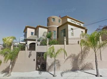 Casa · 250m² · 1 Recámara · 1 Estacionamiento · Casa en Venta en Lomas de Agua Caliente Tijuana Baja California