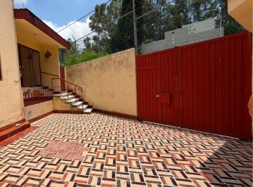 Casa de 4 habitaciones, Puebla · Casa de Oportunidad 224 m² con 4 Recámaras en Venta en Lomas de Loreto