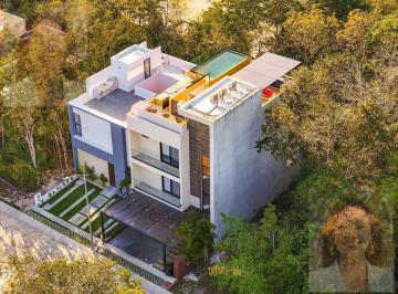 Casa · 337m² · 6 Recámaras · 2 Estacionamientos · Casa en Senderos Norte de Ciudad Mayakoba