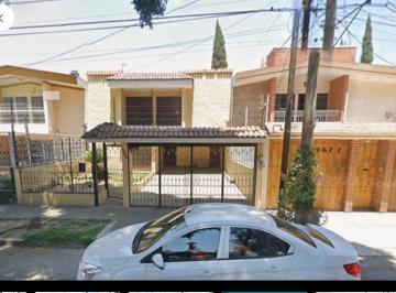 Casa de 3 habitaciones, Guadalajara · Venta de Propiedad en Guadalajara, Jalisco.