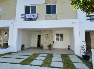 Casa de 3 habitaciones, Mazatlán · Casa en Venta en Almar Residencial en Mazatlan Sinaloa