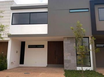 Casa en condominio de 4 habitaciones, Zapopan · Casa Nueva en Coto Altanza Solares