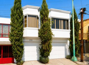Casa de 3 habitaciones, Iztacalco · Casa Adjudicada en Iztacalco, Se Muestran Papeles!