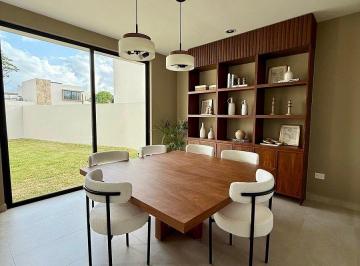 330aff37285a3c7fc68a1e216e18110d9d049f33b774ff561236f6c01aa034f7 · Casa en Venta en Conkal Merida Yucatan Dentro Residencial