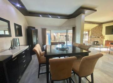 Casa · 400m² · 2 Recámaras · 2 Estacionamientos · Venta Casa en Paseos del Bosque Naucalpan