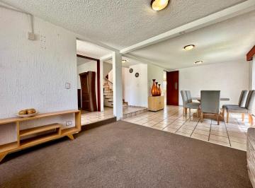 Casa en condominio · 194m² · 4 Recámaras · 4 Estacionamientos · Casa en Venta en Metepec, en Privada, Cercana a La Estacion de Tren Metepec