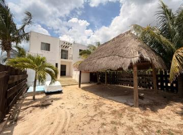 Casa en Venta de 5 habitaciones Pueblo San Bruno · Hermosa y Amplia Casa en La Playa
