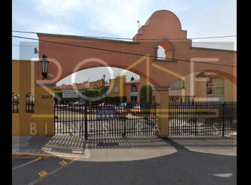 Casa en condominio de 3 habitaciones, Corregidora · Casa en Venta en Prolongación Zaragoza 1097, Misión de Santiago Querétaro