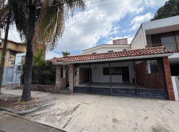 Casa de 3 habitaciones, Guadalajara · Casa en Renta, de 1 Nivel, Cerca Av Terranova y Av México
