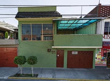 Casa de 4 habitaciones, Nezahualcóyotl · Casa en Venta en Metropolitana 2da Sección, Nezahualcoyotl, Edomex